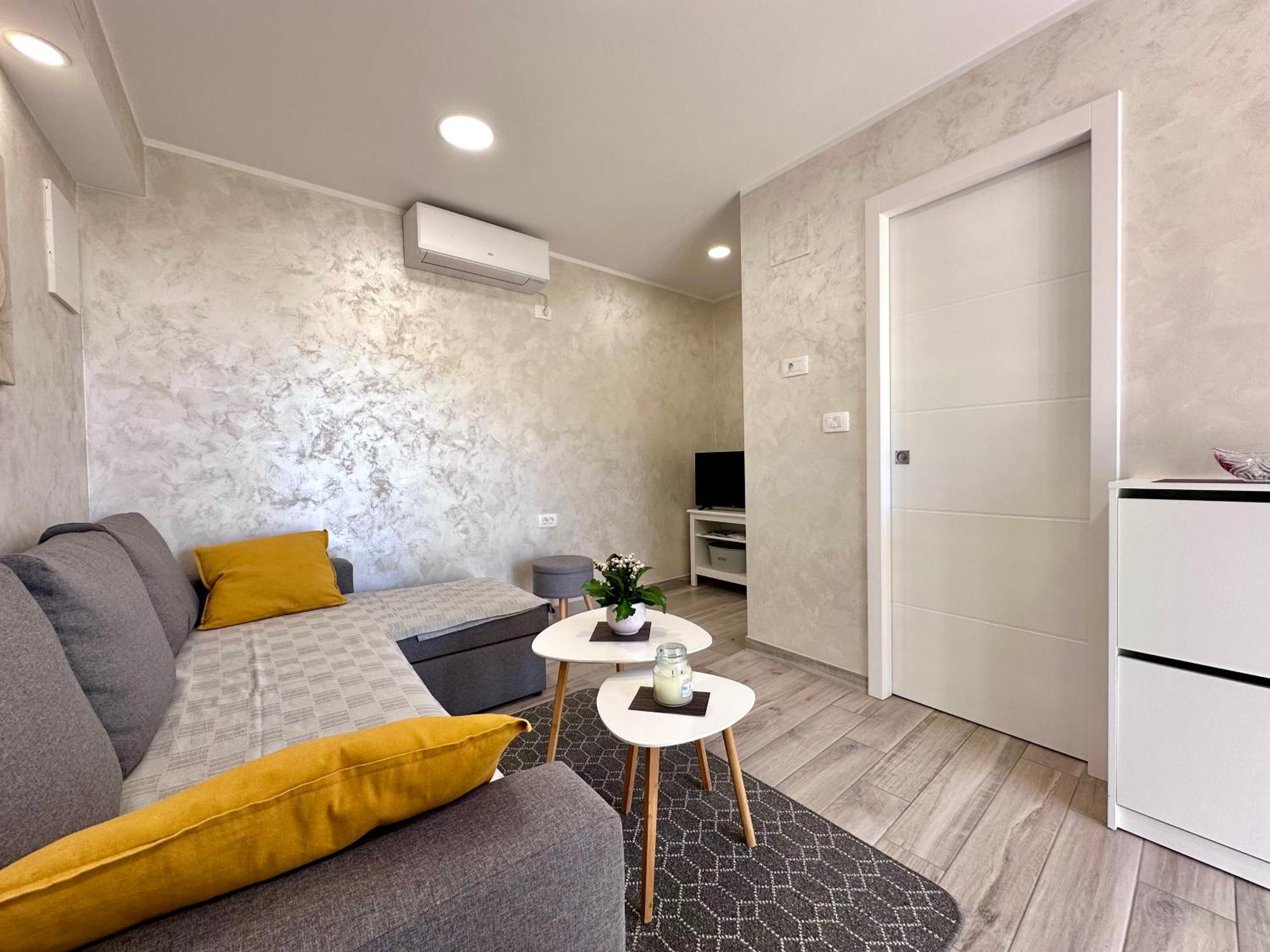 Apartment App Parenzana *